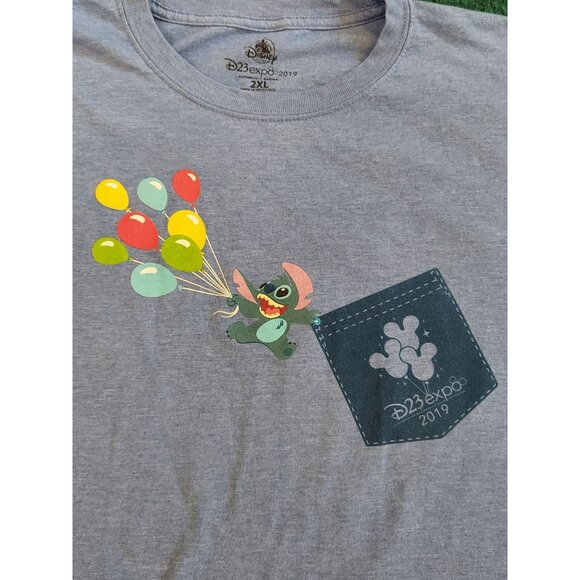 Disney Expo 2019 Best Day Ever Stitch D23 with Balloons Blue T-shirt Size 2XL - Picture 2 of 7